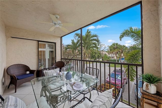 219 Fox Glen DR 1203, Naples, FL 34104