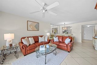 219 Fox Glen DR 1203, Naples, FL 34104
