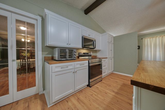 114 Hideaway Lane E, Hideaway, TX 75771