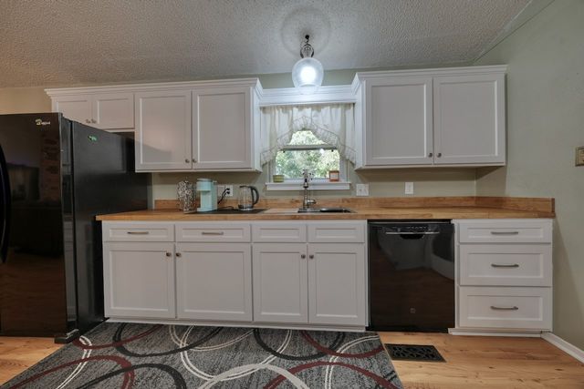 114 Hideaway Lane E, Hideaway, TX 75771