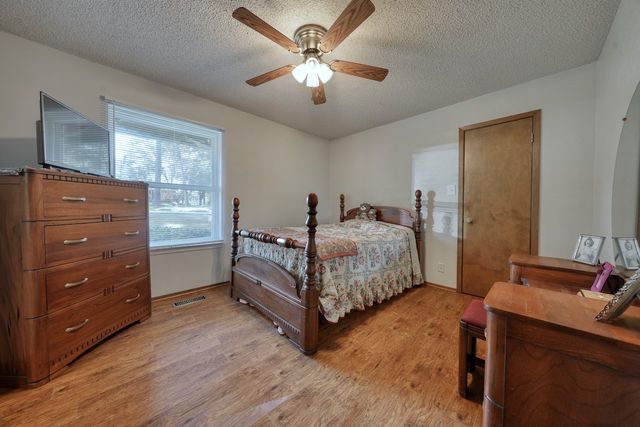 114 Hideaway Lane E, Hideaway, TX 75771