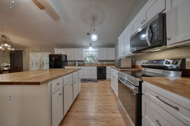 114 Hideaway Lane E, Hideaway, TX 75771