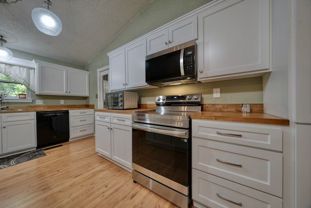 114 Hideaway Lane E, Hideaway, TX 75771