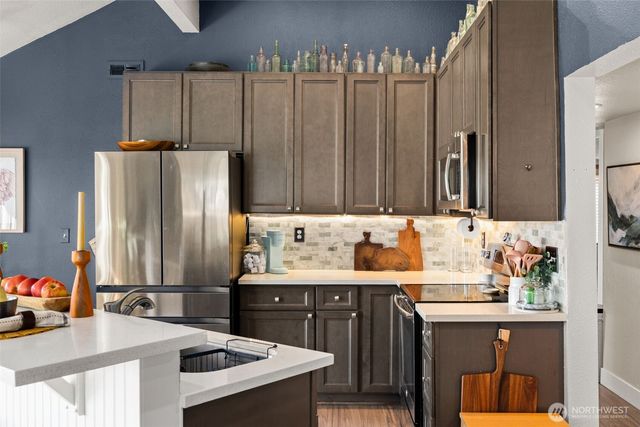 2827 NE Alder Street, Bremerton, WA 98310