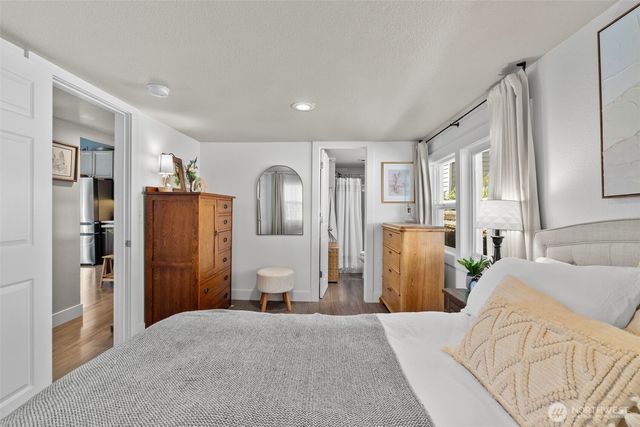 2827 NE Alder Street, Bremerton, WA 98310