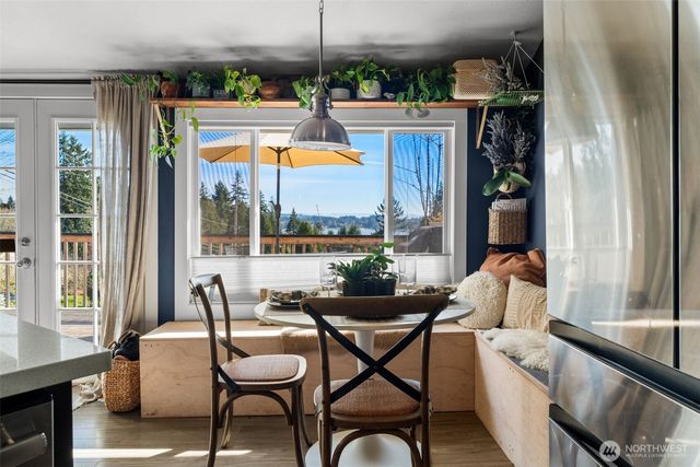 2827 NE Alder Street, Bremerton, WA 98310