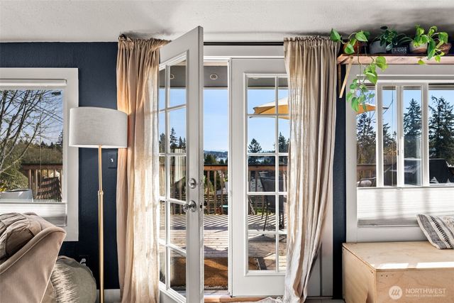 2827 NE Alder Street, Bremerton, WA 98310