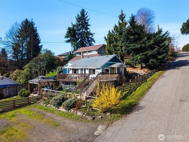 2827 NE Alder Street, Bremerton, WA 98310