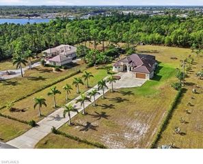 3816 NW 32nd PL, Cape Coral, FL 33993