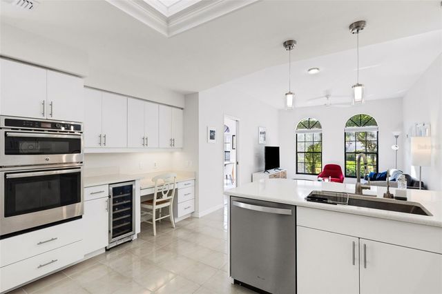 7242 VILLA D ESTE DRIVE, Sarasota, FL 34238