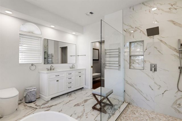 7242 VILLA D ESTE DRIVE, Sarasota, FL 34238