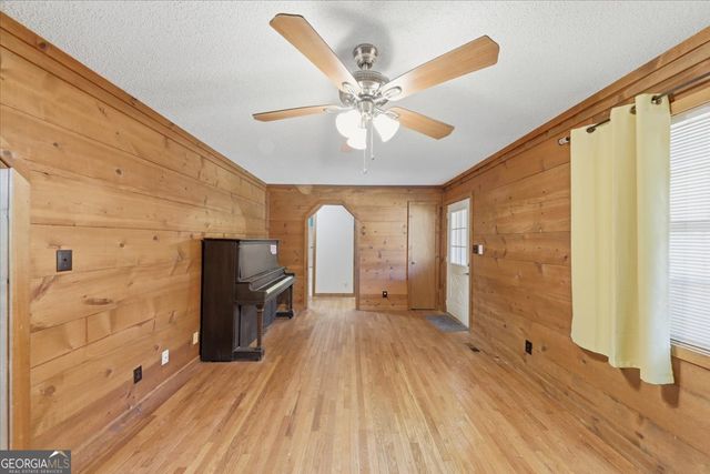 270 Big Bear Court, Palmetto, GA 30268