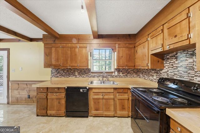270 Big Bear Court, Palmetto, GA 30268