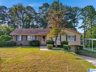 1809 MARA DRIVE NE, Center Point, AL 35215