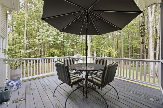 8009 Joshua Woods Drive, Wake Forest, NC 27587