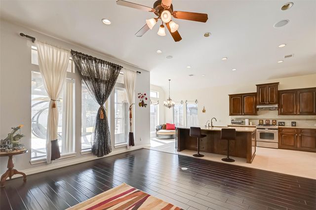 5422 Linden Rose Lane, Sugar Land, TX 77479