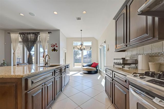 5422 Linden Rose Lane, Sugar Land, TX 77479