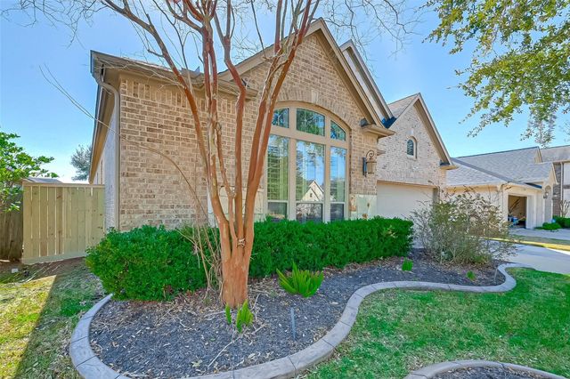 5422 Linden Rose Lane, Sugar Land, TX 77479