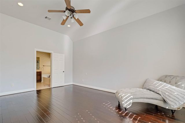 5422 Linden Rose Lane, Sugar Land, TX 77479