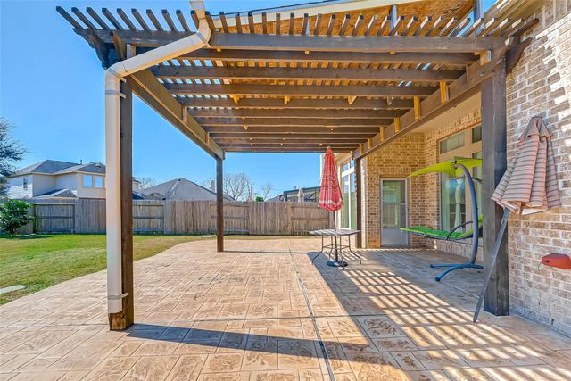 5422 Linden Rose Lane, Sugar Land, TX 77479