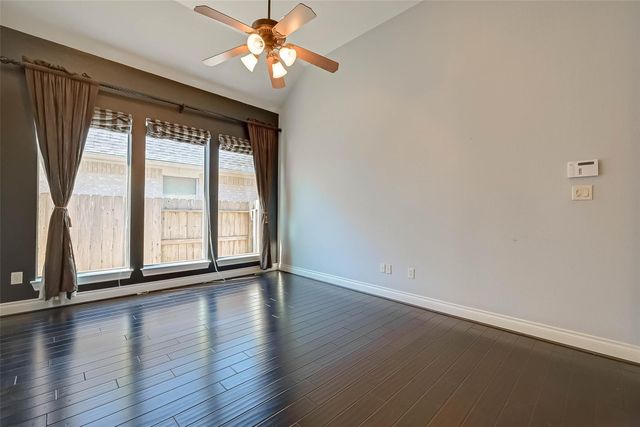 5422 Linden Rose Lane, Sugar Land, TX 77479