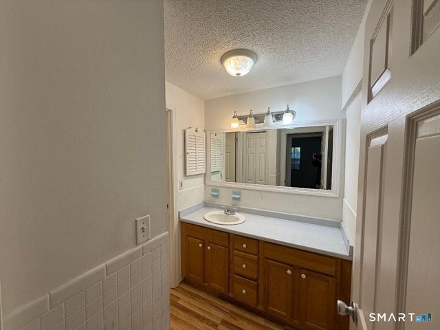 1218 Middle Turnpike West A, Manchester, CT 06040