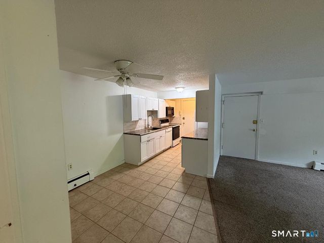 1218 Middle Turnpike West A, Manchester, CT 06040