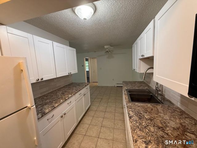 1218 Middle Turnpike West A, Manchester, CT 06040