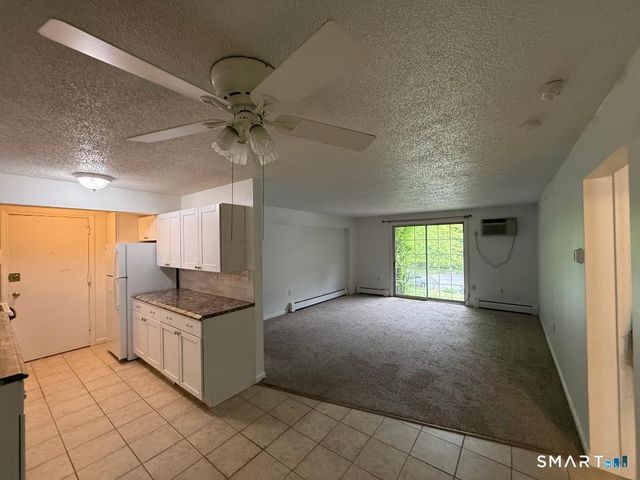 1218 Middle Turnpike West A, Manchester, CT 06040