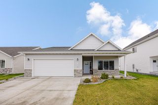 7366 29th Street S, Fargo, ND 58104