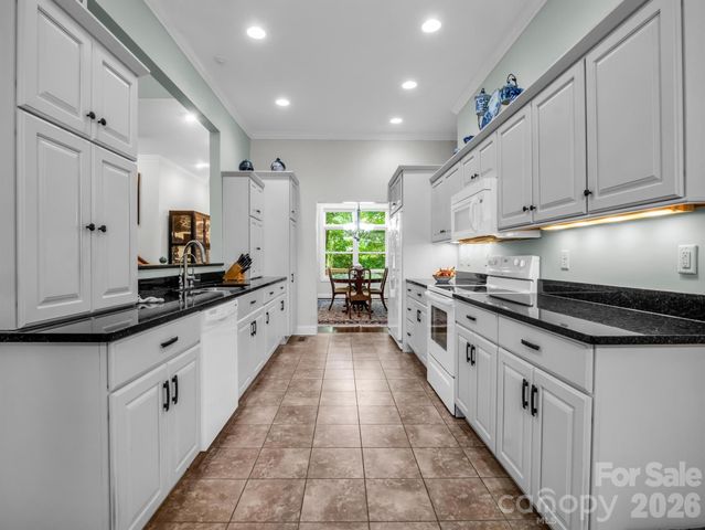 117 Inoli Circle, Brevard, NC 28712