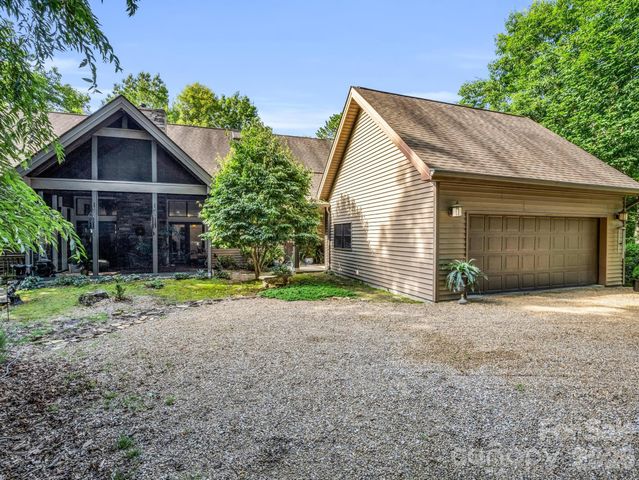 117 Inoli Circle, Brevard, NC 28712