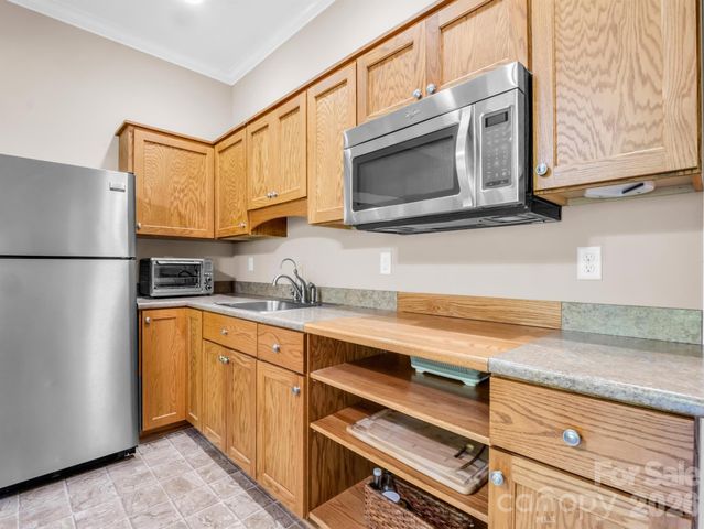 117 Inoli Circle, Brevard, NC 28712