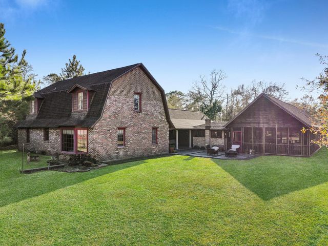 880 W Walton Road, Lumberton, TX 77657