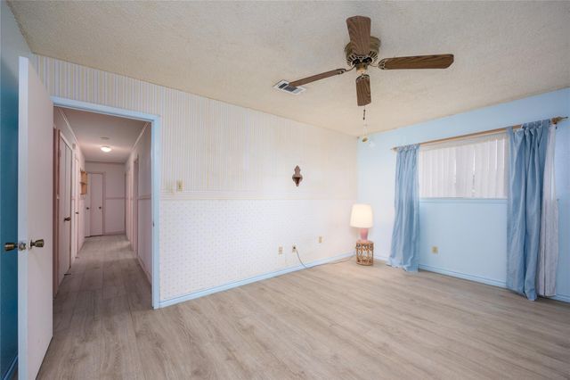 4503 Coachman Drive, Baytown, TX 77521