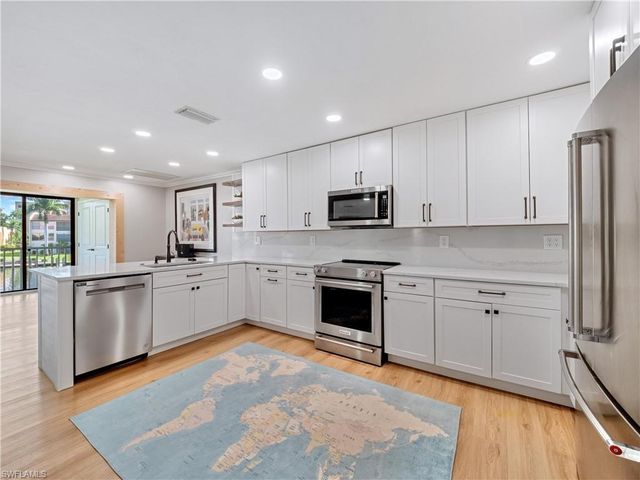 4105 19th PL 201, Cape Coral, FL 33904