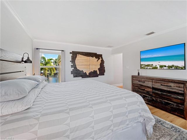 4105 19th PL 201, Cape Coral, FL 33904