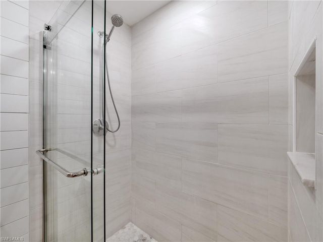 4105 19th PL 201, Cape Coral, FL 33904