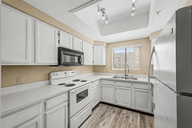 750 E Northern Avenue Unit 1048, Phoenix, AZ 85020