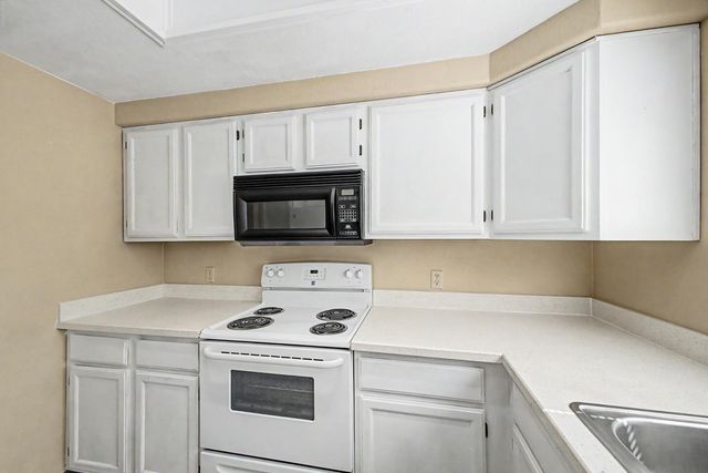 750 E Northern Avenue Unit 1048, Phoenix, AZ 85020