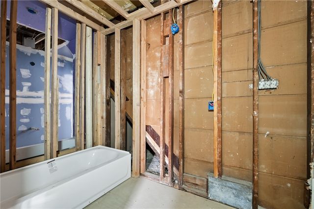 1008 Chartiers Ave, Elliott, PA 15220