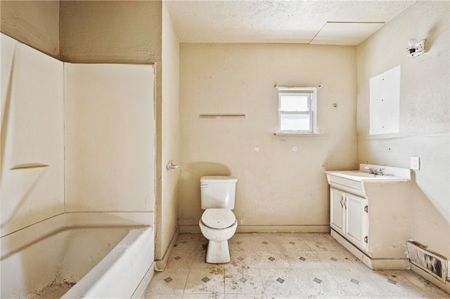 1008 Chartiers Ave, Elliott, PA 15220