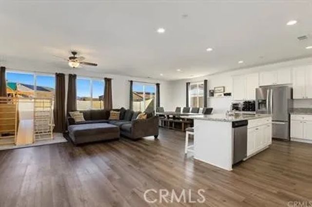 914 Haviture, Hemet, CA 92543
