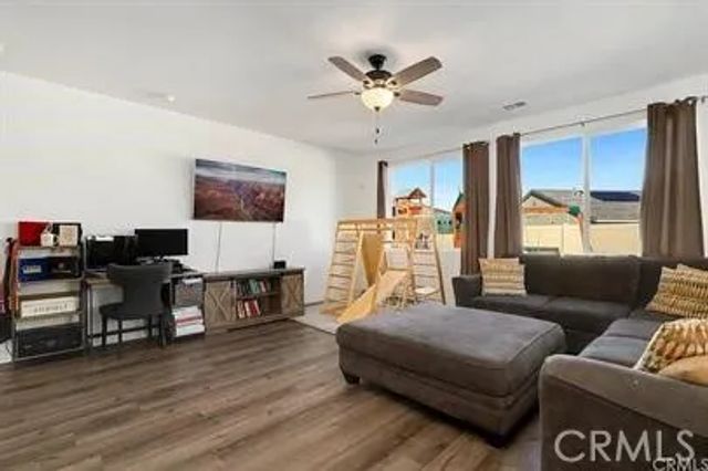 914 Haviture, Hemet, CA 92543