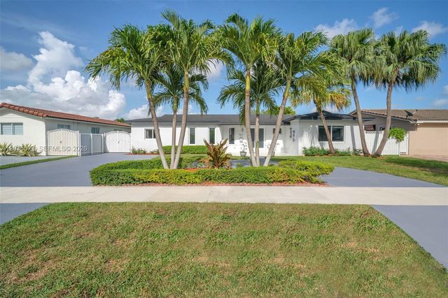 1807 SW 102nd Place, Miami, FL 33165