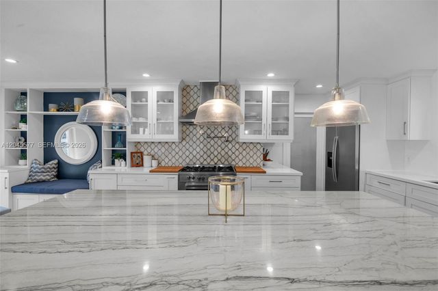 1807 SW 102nd Place, Miami, FL 33165