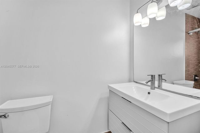 1807 SW 102nd Place, Miami, FL 33165