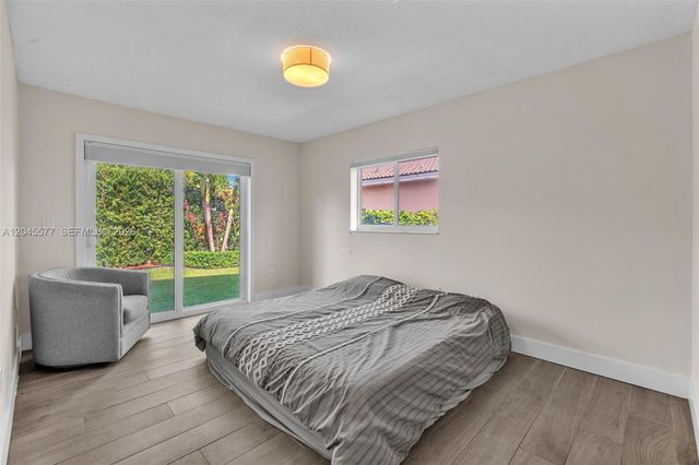 1807 SW 102nd Place, Miami, FL 33165