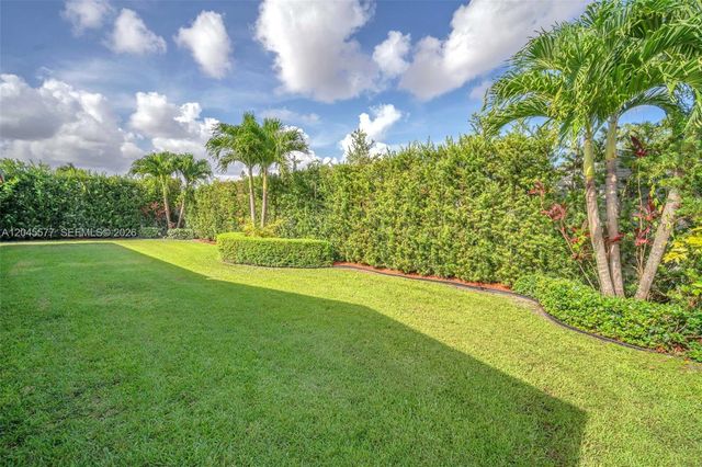 1807 SW 102nd Place, Miami, FL 33165