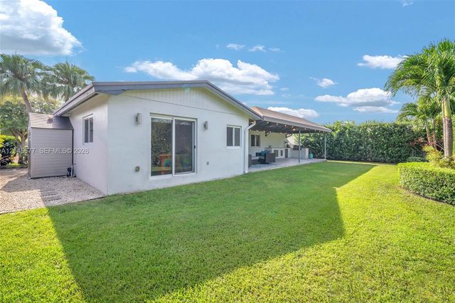 1807 SW 102nd Place, Miami, FL 33165
